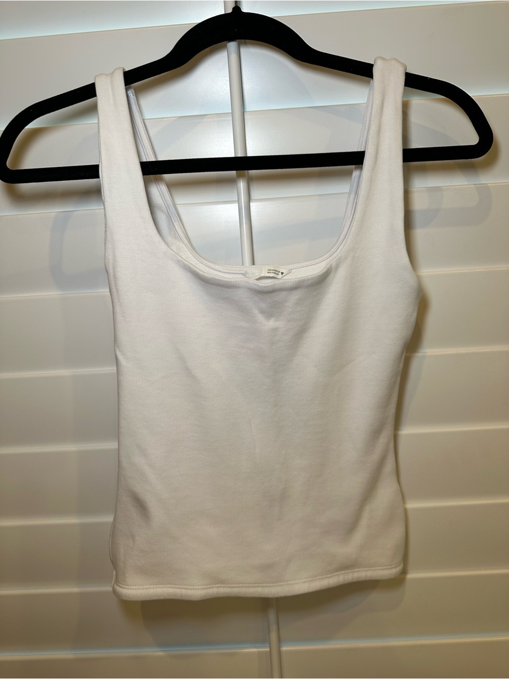 Zara Women’s Bodycon Crisp White Scoop Neck Tank Crop Size M